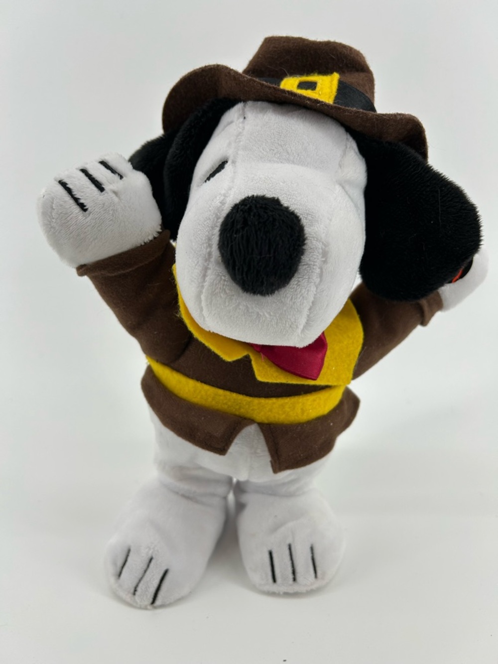 Hallmark Thanksgiving Pilgrim Snoopy Plush
